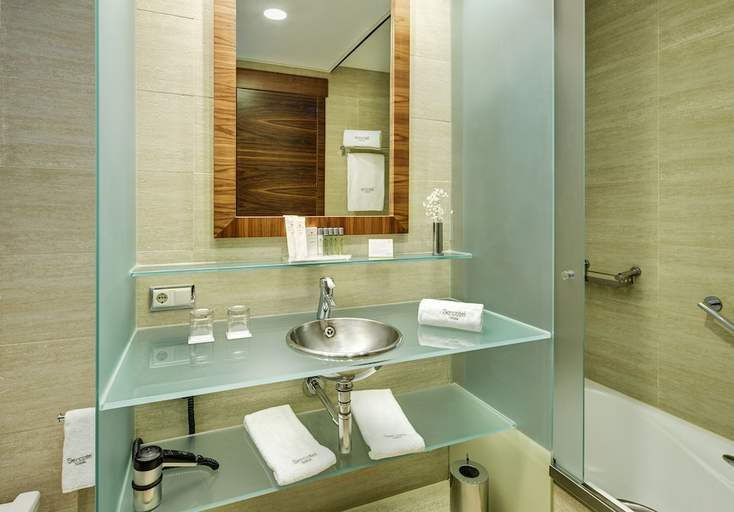 Bathroom, Sercotel Sorolla Palace, Valencia