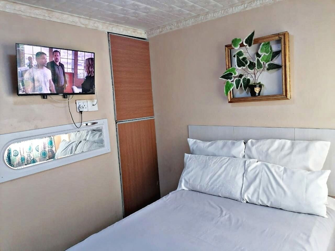 Bedroom 2, Valleycenterguesthouse, City of Johannesburg