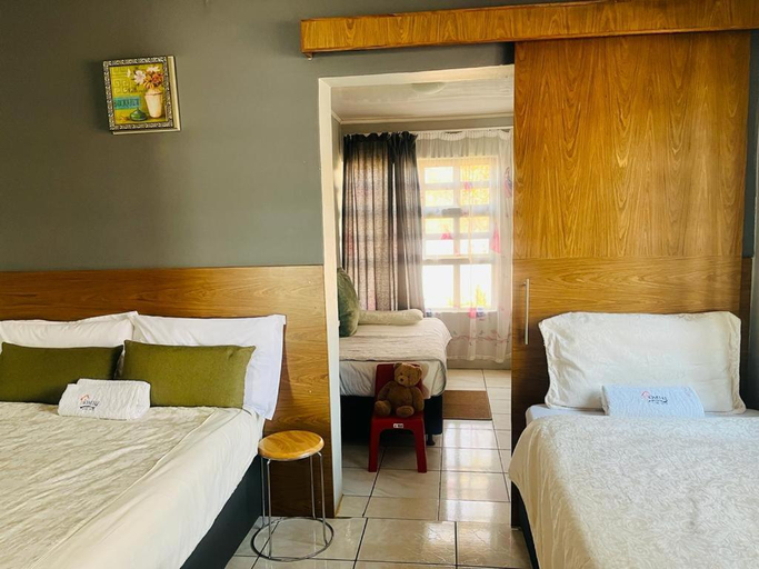 Others 3, Homey Guesthouse, South East