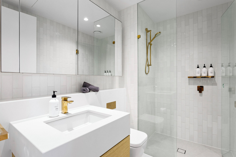 Bathroom 4, Luxuria Apartments - Collins House, Melbourne