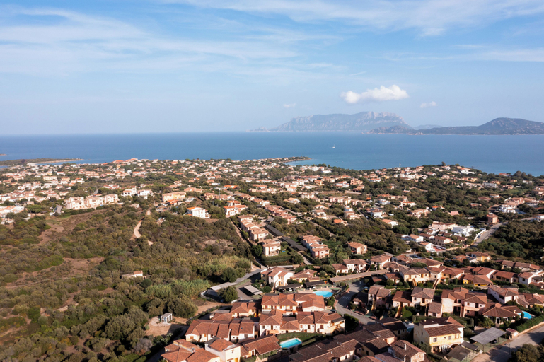 Others 5, Anemone Apartment with Seaview Terrace, Olbia-Tempio