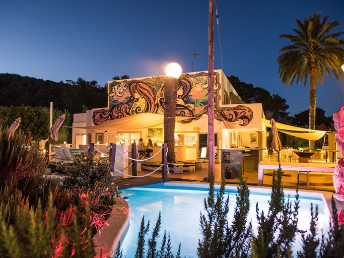 Sport & Beauty 5, Boutique Hostal Salinas, Baleares