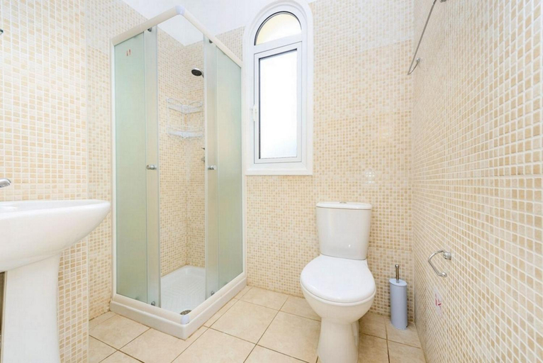 Bathroom 2, Protaras Villa Athamas Blue