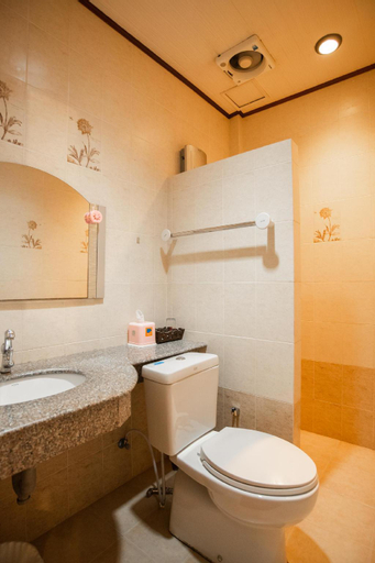Bathroom 5
