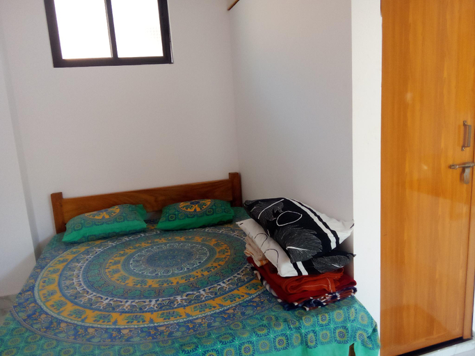 Bedroom 2, Gajananstay Beach facing Rooms Indians only , Uttara Kannada