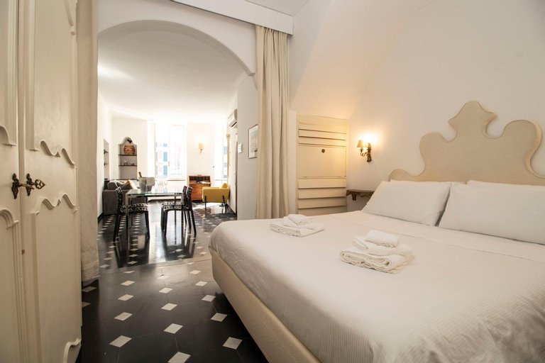 Royal by PortofinoHomes, Genova