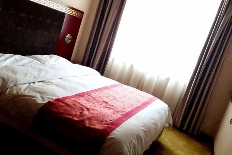 Bedroom 5, Labuleng Civil Aviation Hotel, Gannan Tibetan