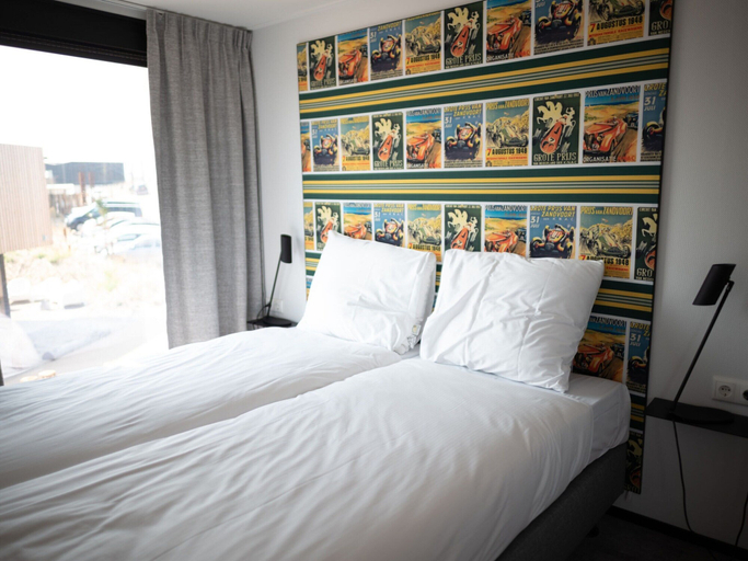 Room 4, Spacious Lodge With 2 Bathrooms, Near the Sea, Zandvoort