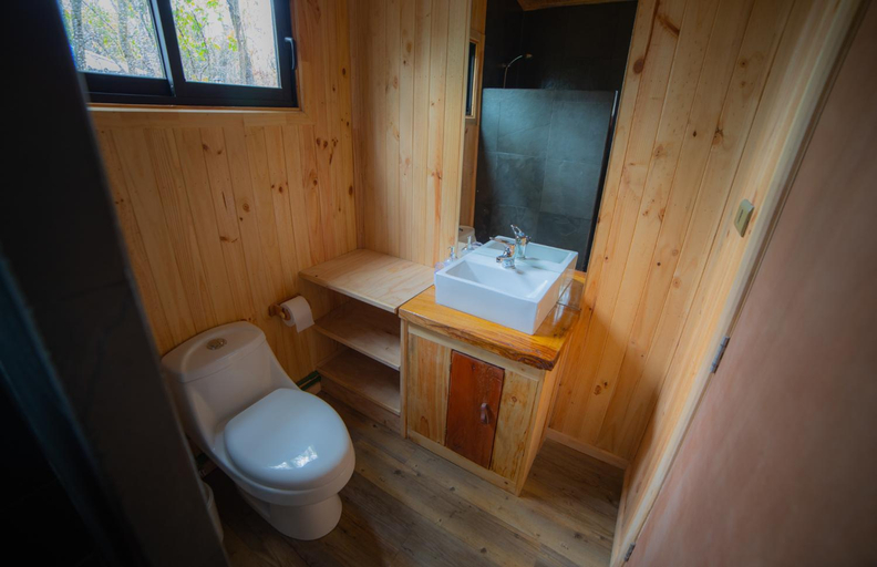 Bathroom 3, La Escondida Pucon, Cautín