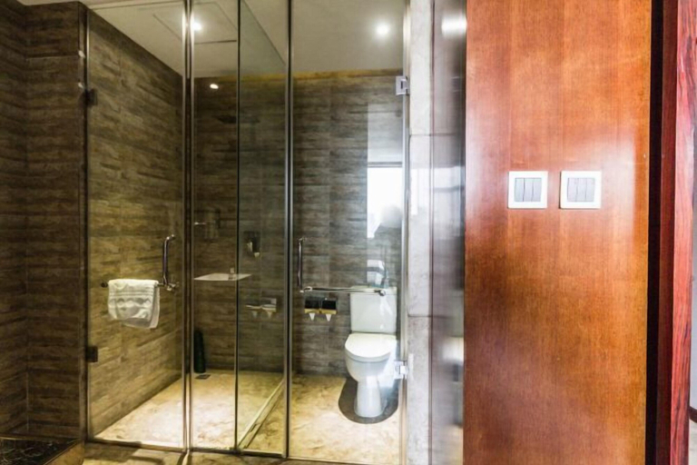 Bathroom 4, Xing Yue Business Club, Tongliao