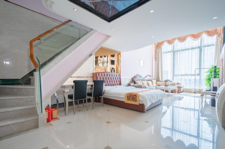 Bedroom 16