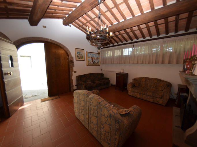 Living area, Cottage in San Gennaro With Private Pool, Lucca