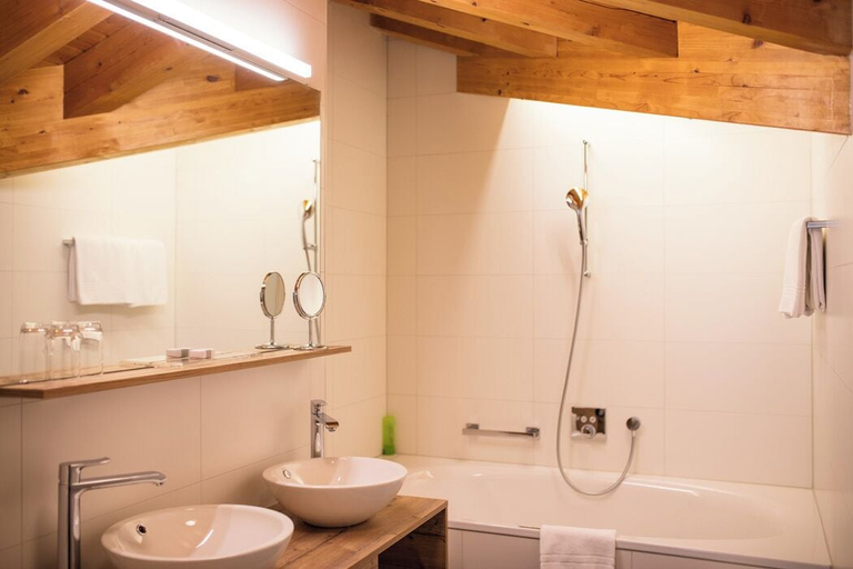 Bathroom 4, Relais & Chateaux Schönegg, Visp