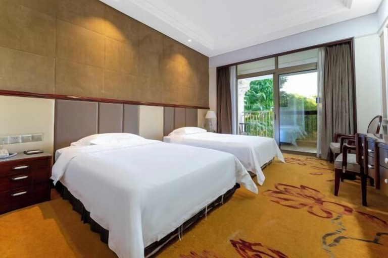 Bedroom 16