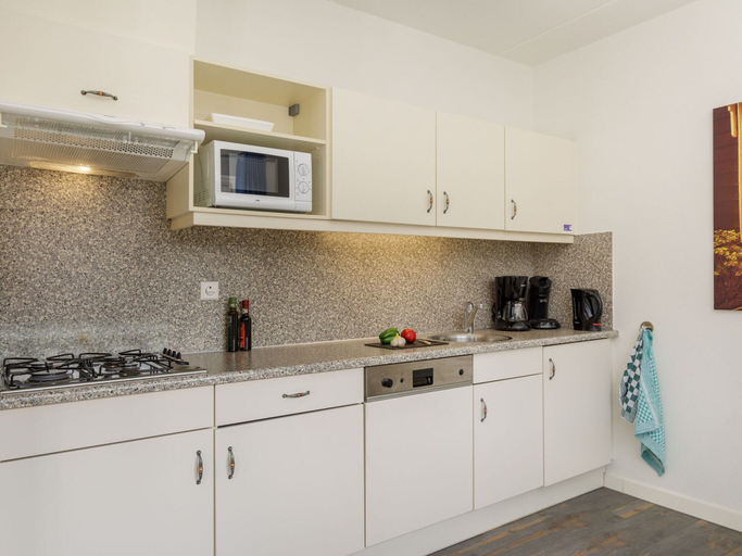 Private kitchen 3, House in Volendam for 5 Persons, Edam-Volendam