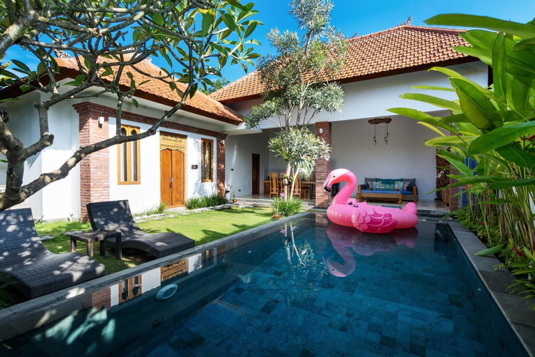 Swimming Pool 9