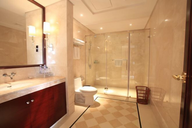 Bathroom 9