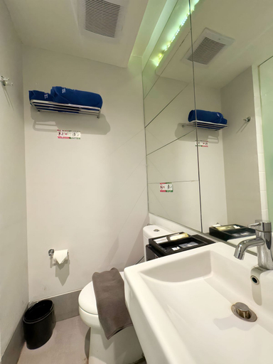 We Hotel Lubuklinggau Room Type - JUNIOR SUITE
