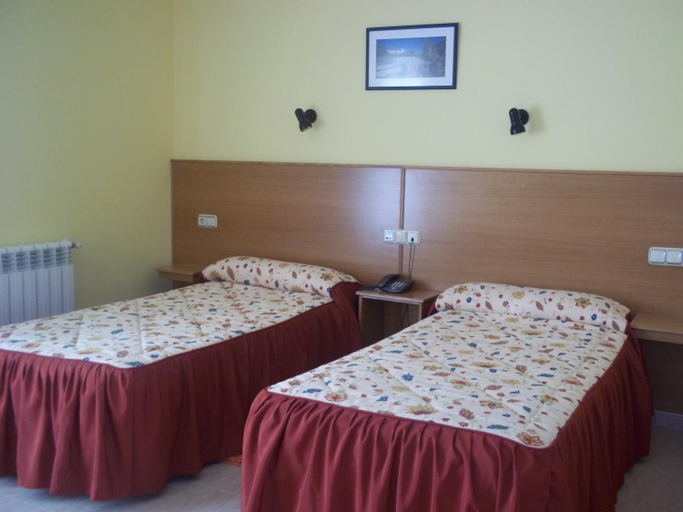 Bedroom 2, Hotel Suiza, A Coruña