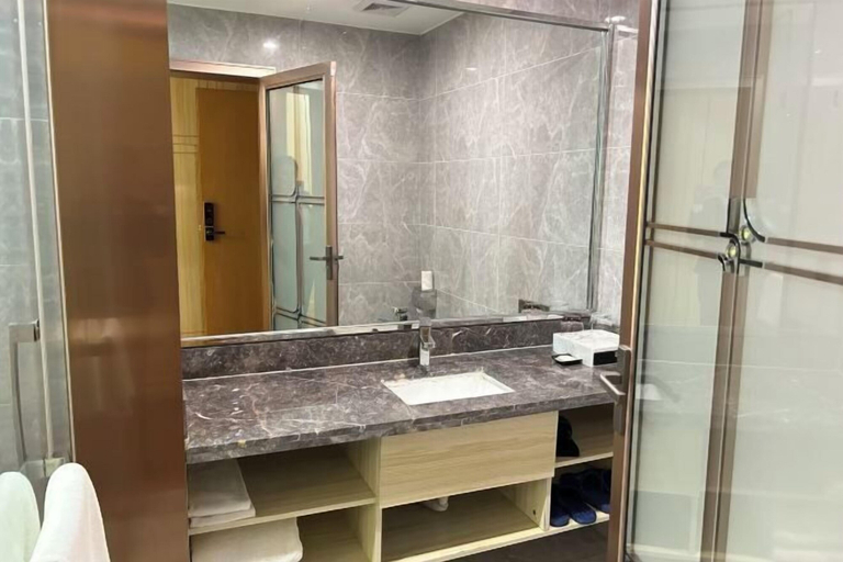 Bathroom 4, Xingpeng International Hotel, Xiangxi Tujia and Miao