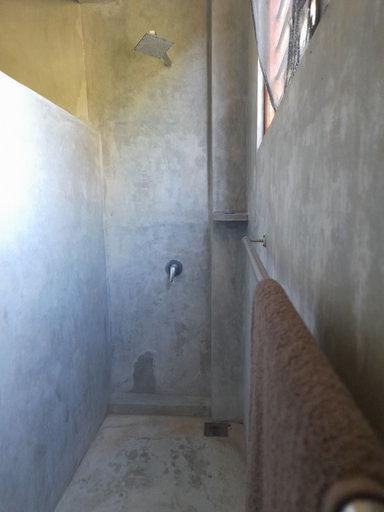 Bathroom 5, Mealanies House, Habaraduwa