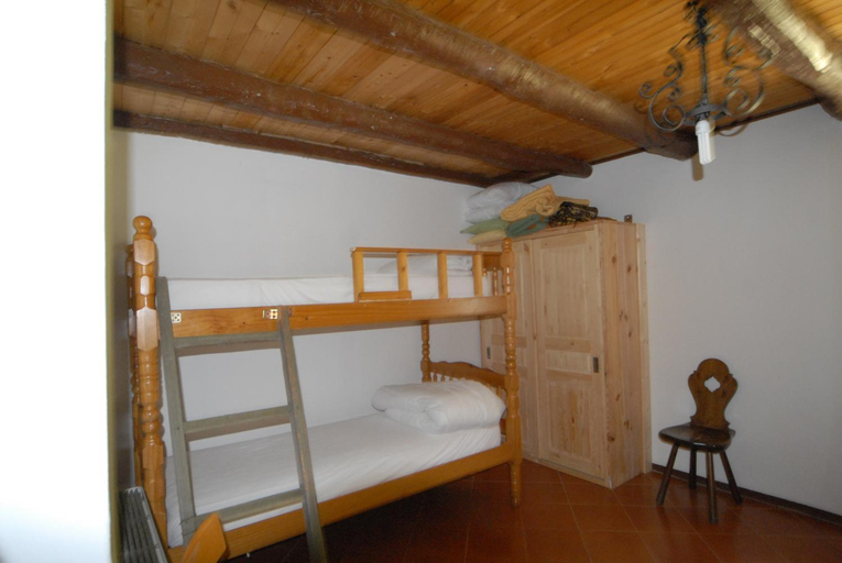 Others 2, Country Villa Altare, Savona