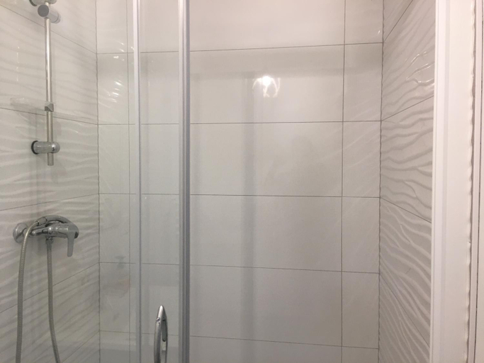 5, CosyRouen bouquet parking, Seine-Maritime