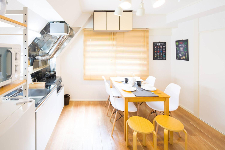 Others 5, Tsukimura Building, Suginami