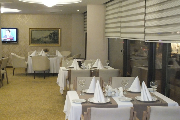 Food & Drinks 2, Park Royal, Yüreğir