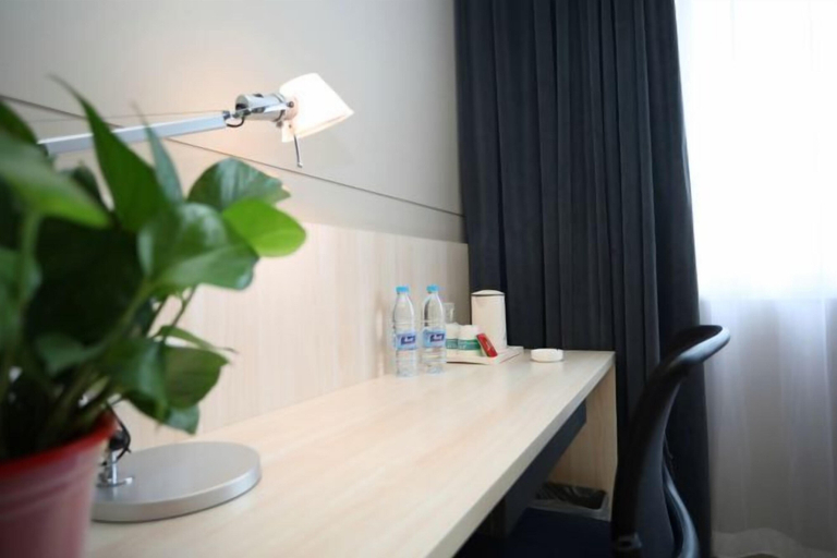 Others 4, Jin Xing Holiday Hotel (Pingliang Kongtong District Green Square Branch), Pingliang