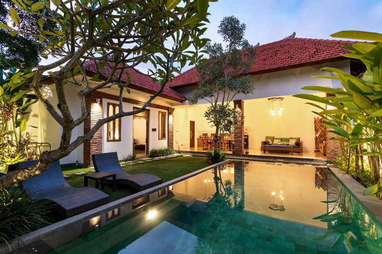 Swimming Pool 1