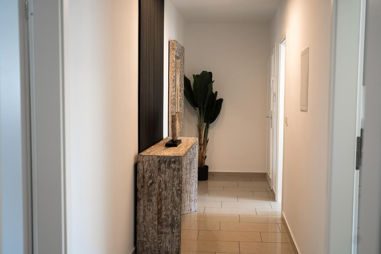 Others 3, Ferienwohnungen im Stadtzentrum -JUNIK Apartments, Krefeld