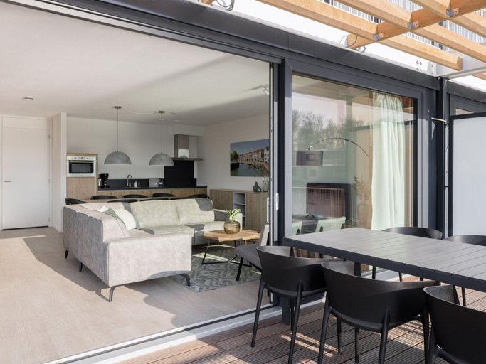 Others 5, Luxurious Villa With a Jetty, Close to Veerse Meer, Middelburg
