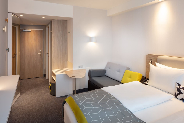 Bedroom 5, Holiday Inn Express AARBURG - OFTRINGEN, Zofingen