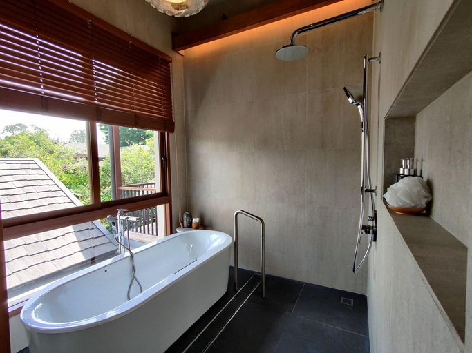 Bathroom 5, Rarin Villas, Muang Chiang Mai
