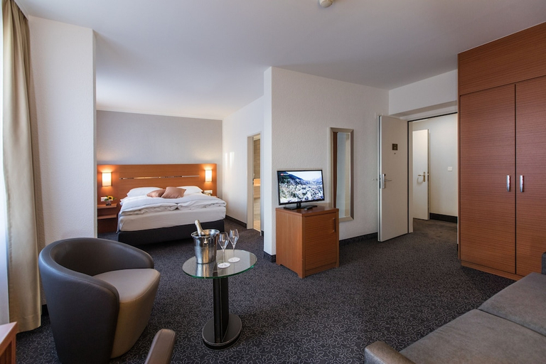 Bedroom 3, LA PALMA AU LAC, Locarno