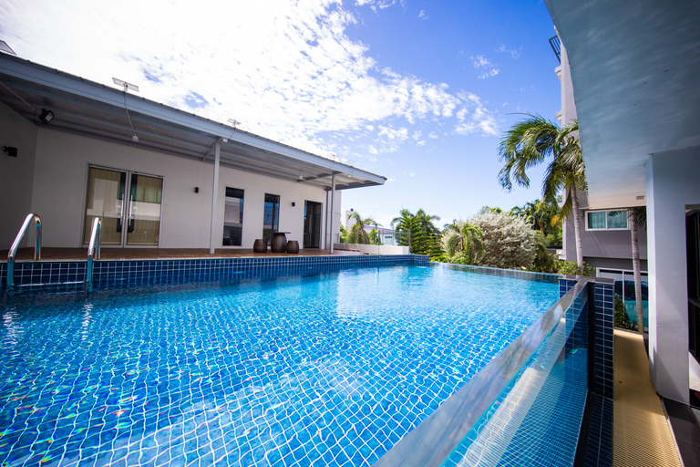 Sport & Beauty 3, Phavina Grand Boutique, Muang Rayong
