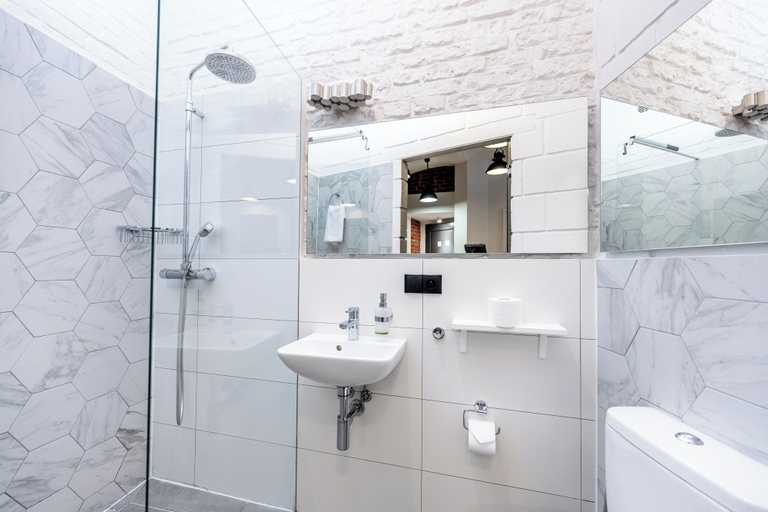 Bathroom 3, RentPlanet - Apartamenty Strzałowa, Poznań City