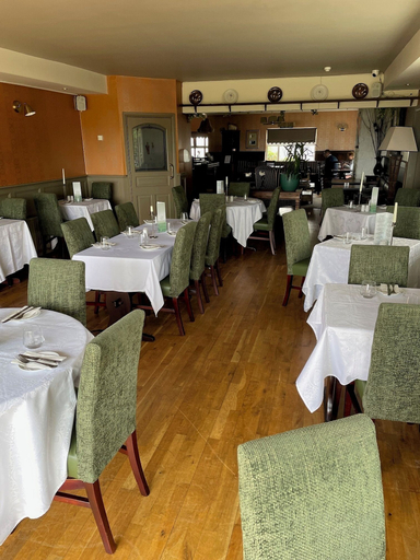 Food & Drinks 2, Keanes of Curraheen