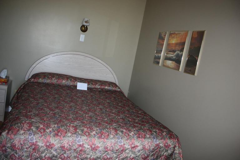 Others 3, Camping et Auberge Escale de lile, Gloucester