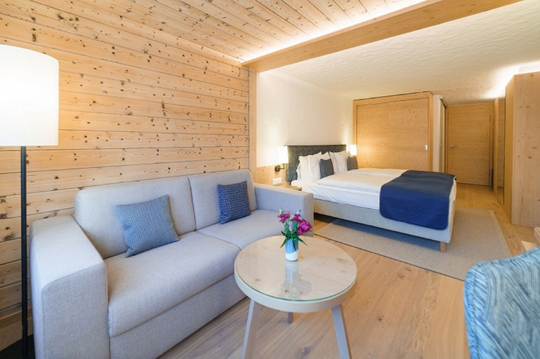 Bedroom 2, Hotel Gstaaderhof, Saanen