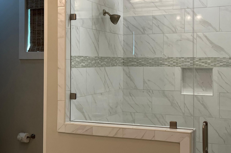 Bathroom 4, Town of Prominence- Just Beachy, Walton