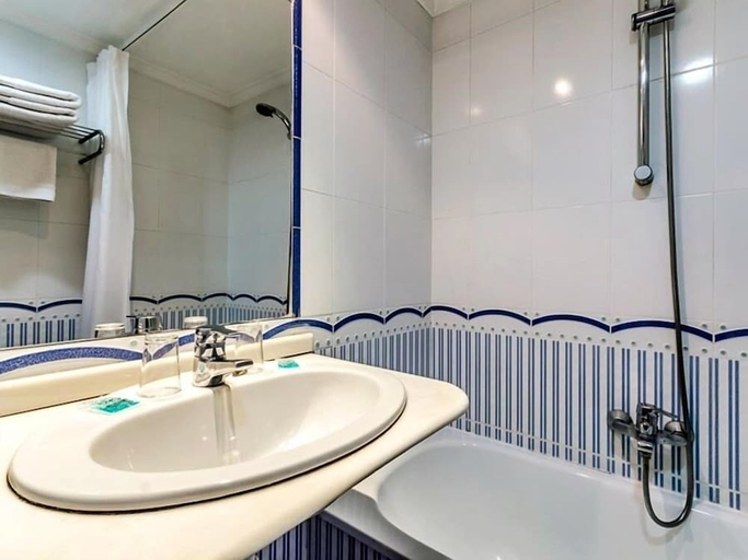 Bathroom 3, Beleret Hotel, Valencia