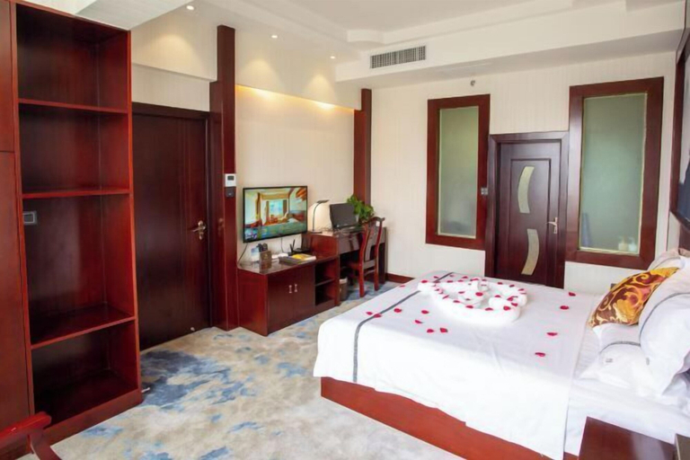Bedroom 3, Hengsen Hotel, Lijiang