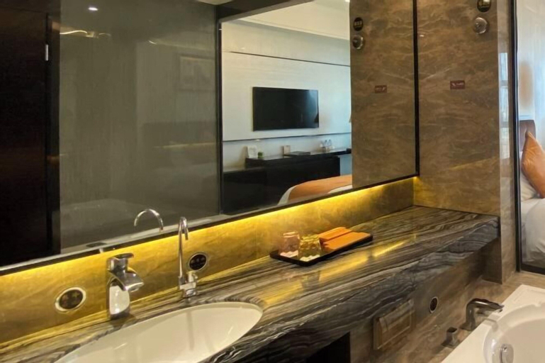 Bathroom 5