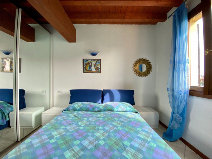 Bedroom 3, Apartment Near Lake Garda With Pool, Brescia