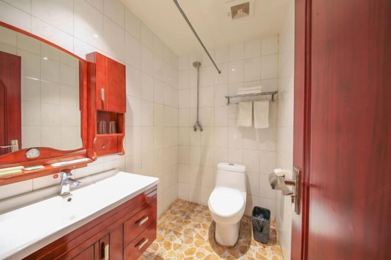 Bathroom 3, Meixiangchun Collection Hotel (Datong Yungang District), Datong