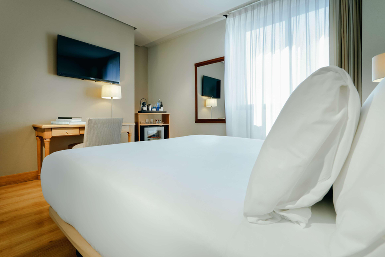 Bedroom 2, Hesperia Vigo, Pontevedra