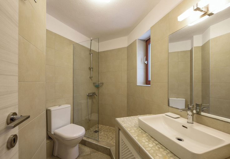 Bathroom 5, Elpiniki Luxury Apartments, Central Macedonia