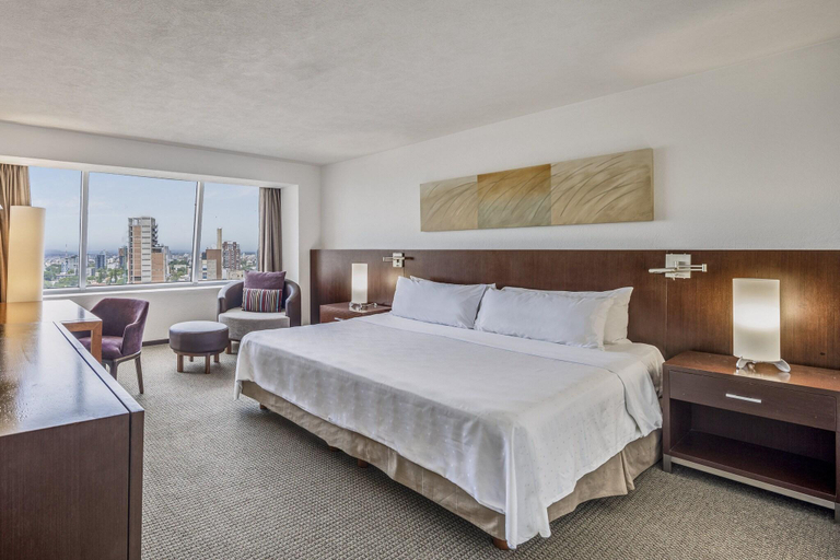 Bedroom 2, Fiesta Americana Guadalajara, Guadalajara